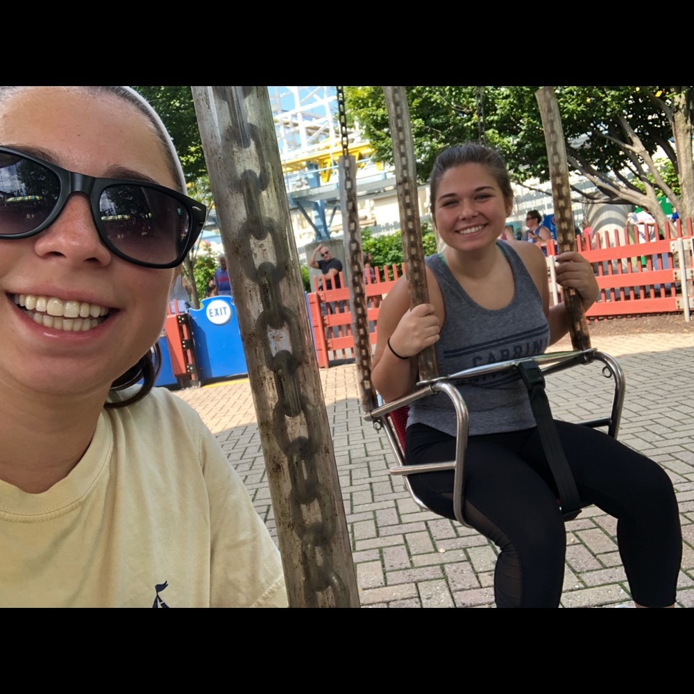 Meet your Posher, Karlie